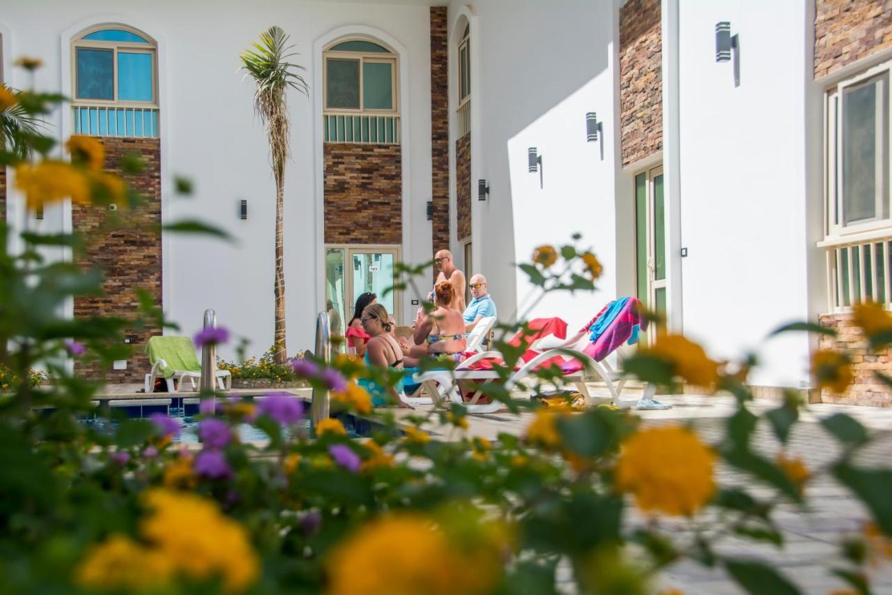 Timba Lounge Boutique Near El Gouna *